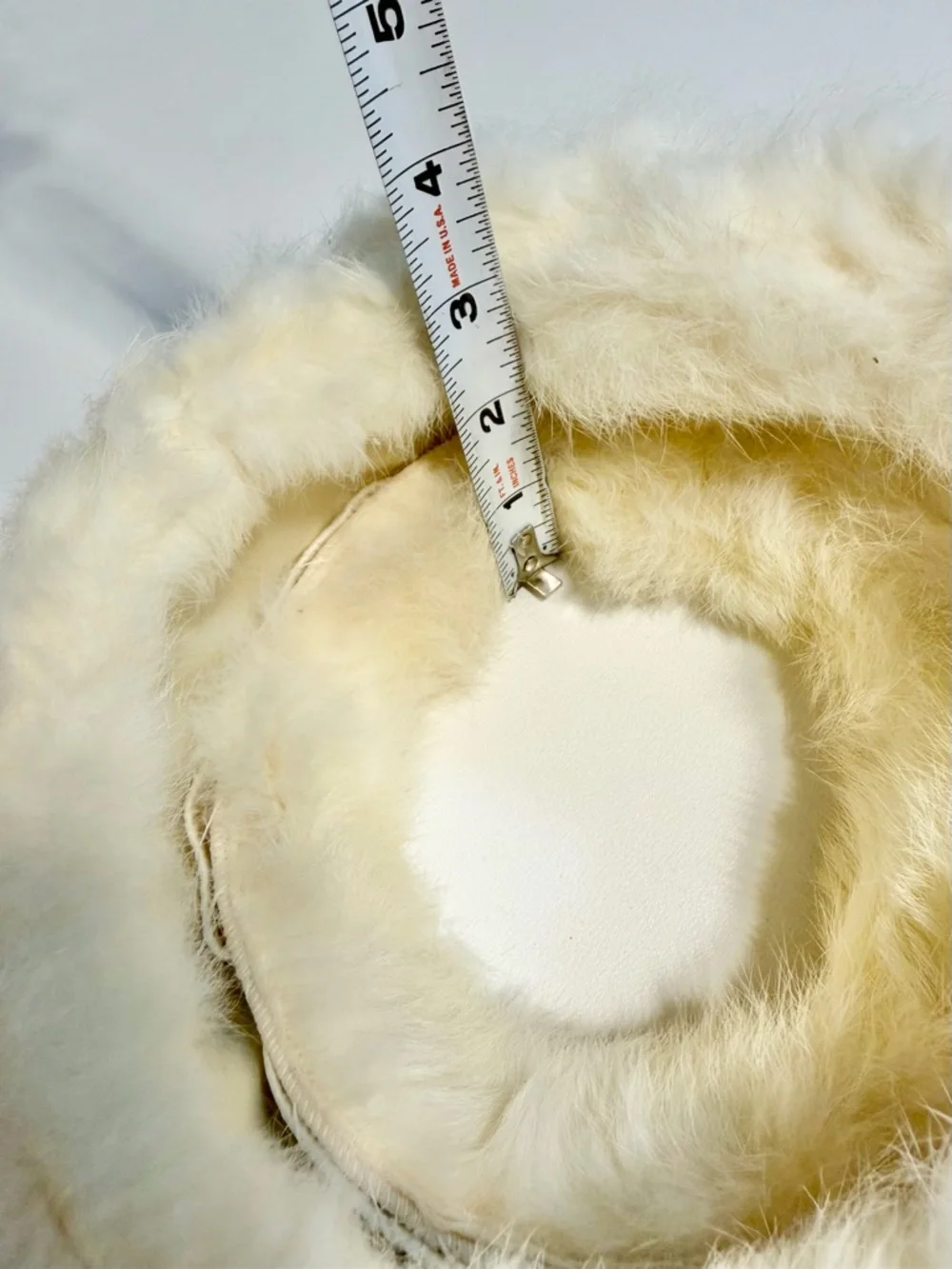 VINTAGE mid century MCM fur hat open center ring winter white 50a 60s - Picture 6 of 7